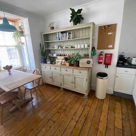 Herne Bay Central - 2 Minutes From Beach Apartment Exteriör bild
