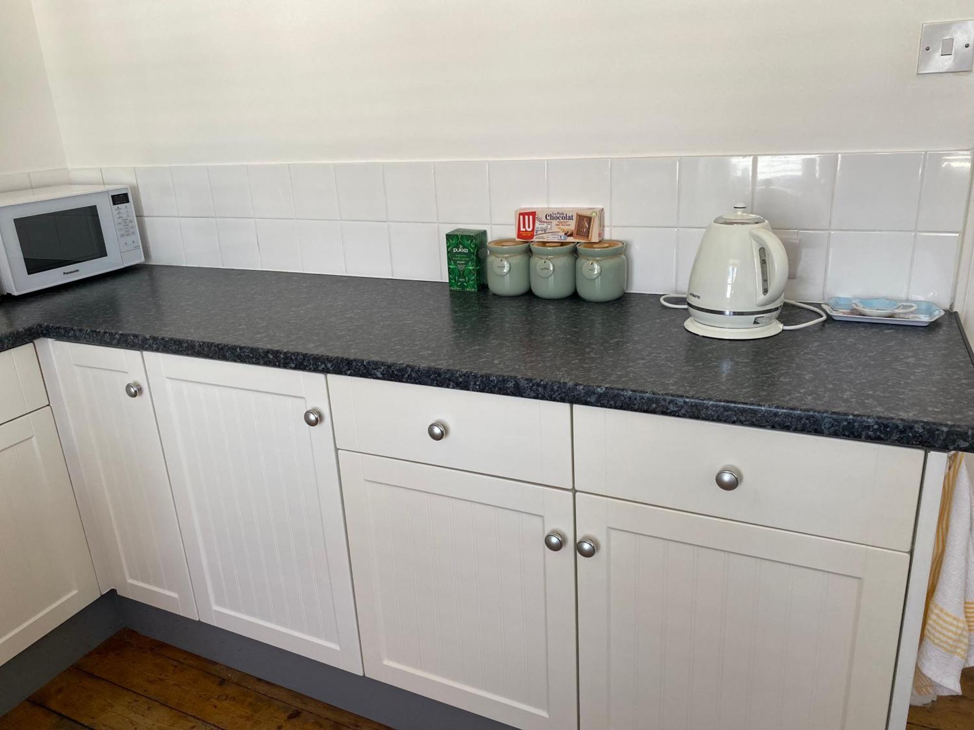 Herne Bay Central - 2 Minutes From Beach Apartment Exteriör bild