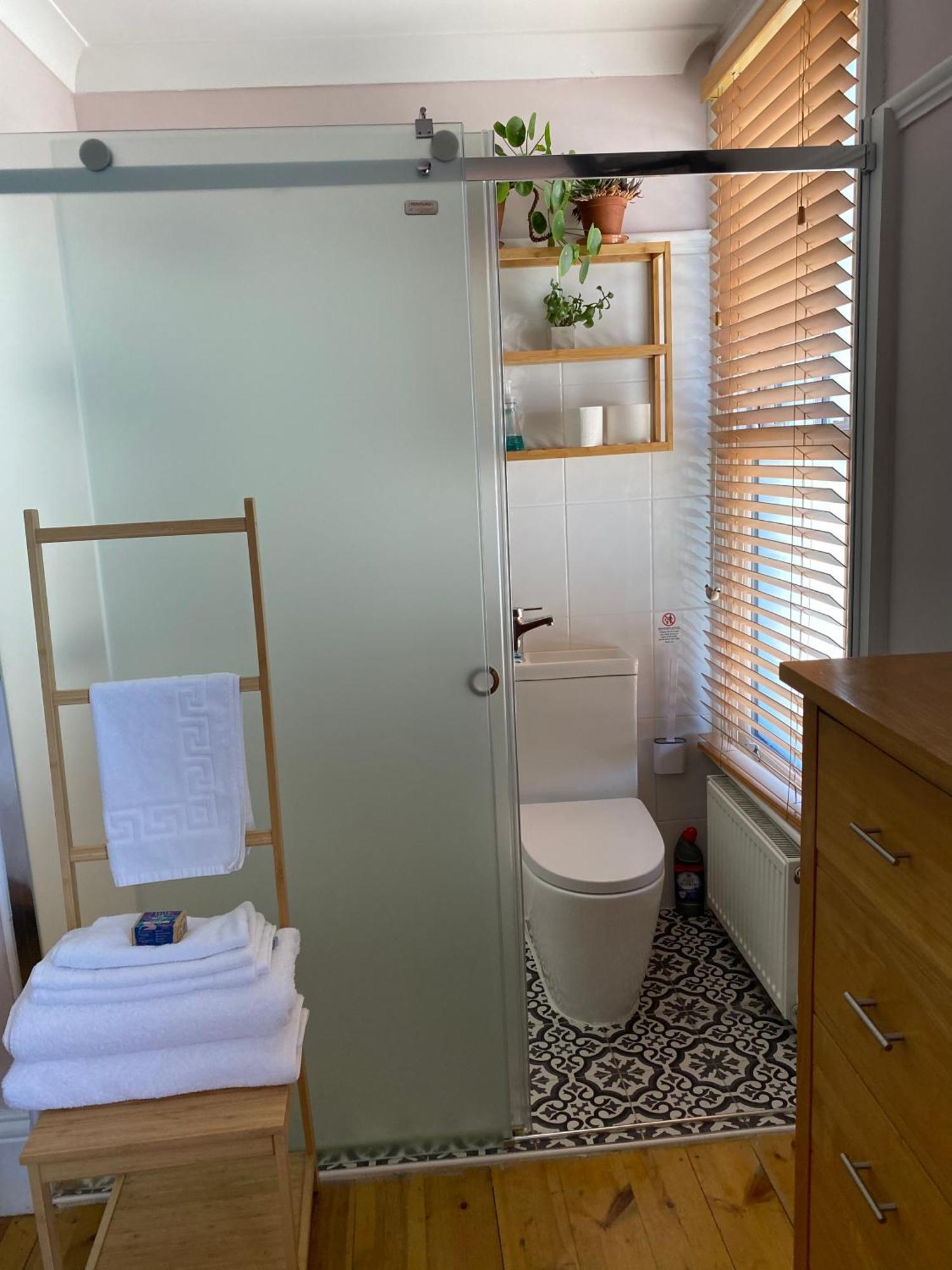 Herne Bay Central - 2 Minutes From Beach Apartment Exteriör bild