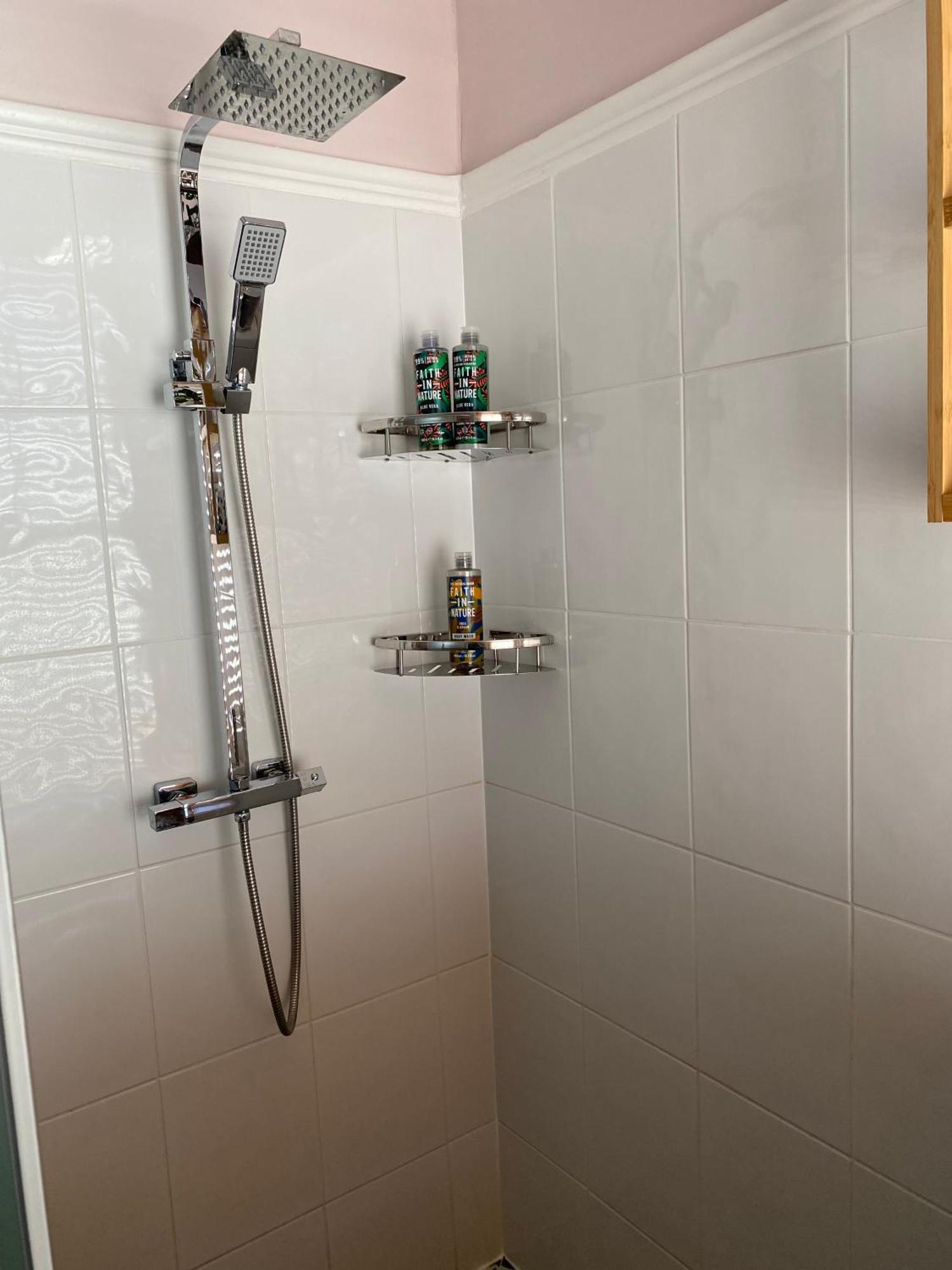 Herne Bay Central - 2 Minutes From Beach Apartment Exteriör bild